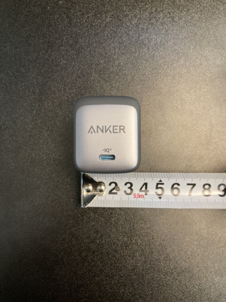 Anker NanoⅡの正面の画像